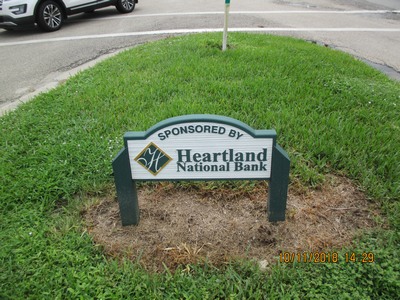 Picture of Heartland National Bank sign