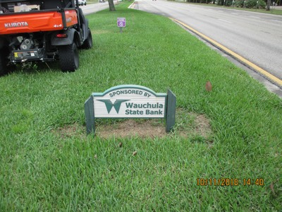 Picture of Wauchula State Bank sign