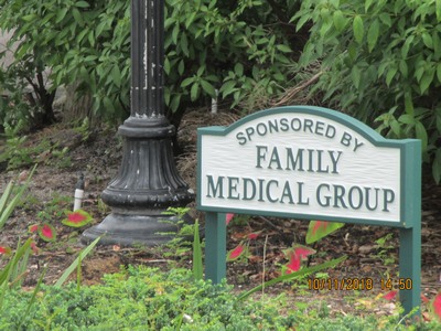 Picture of Family Medical Group sign